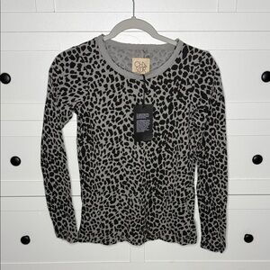 NWT Chaser Ribbed Long Sleeve Animal Print Top